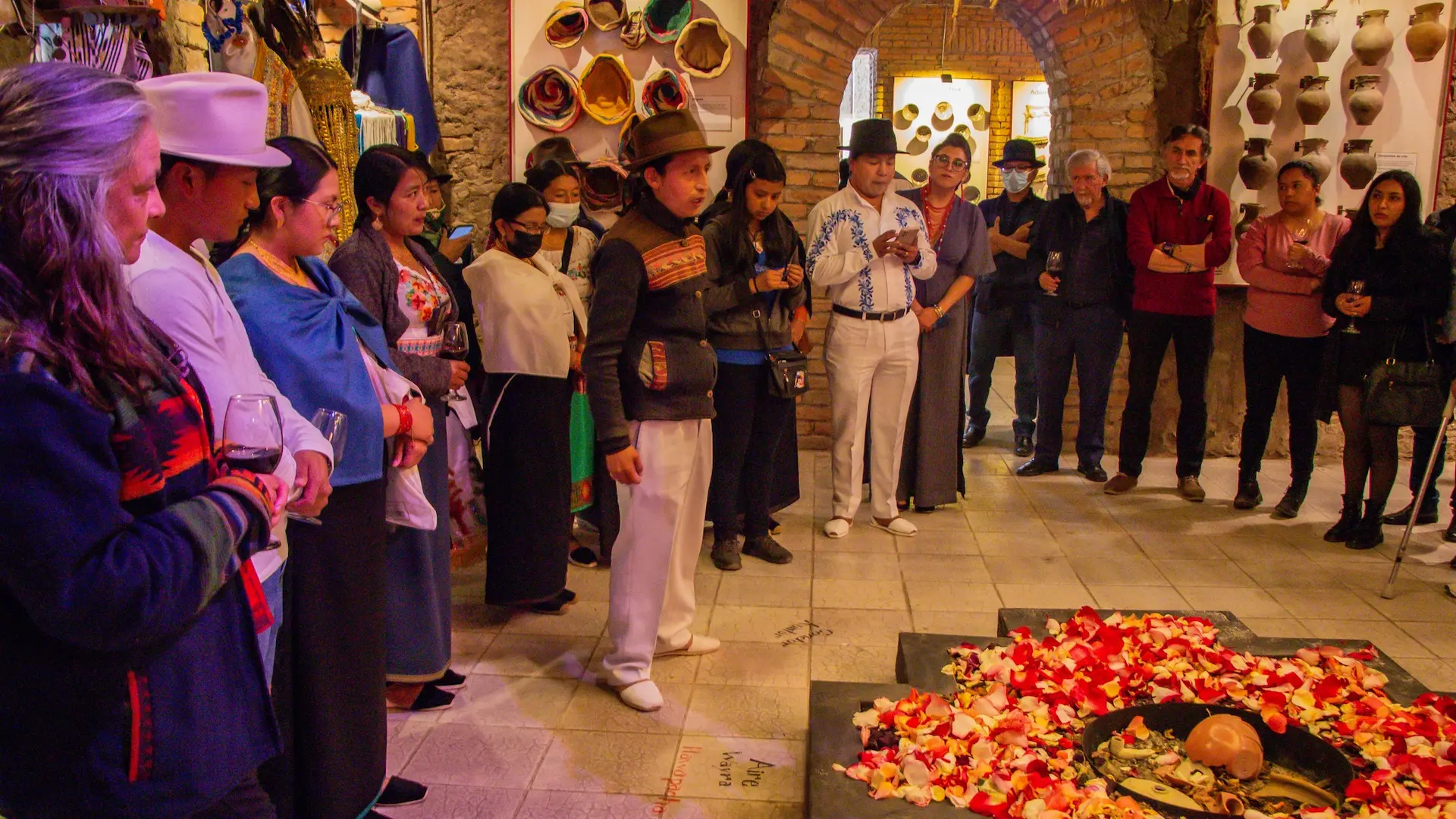 Museos En Otavalo Sum Rgete En Su Historia Y Arte